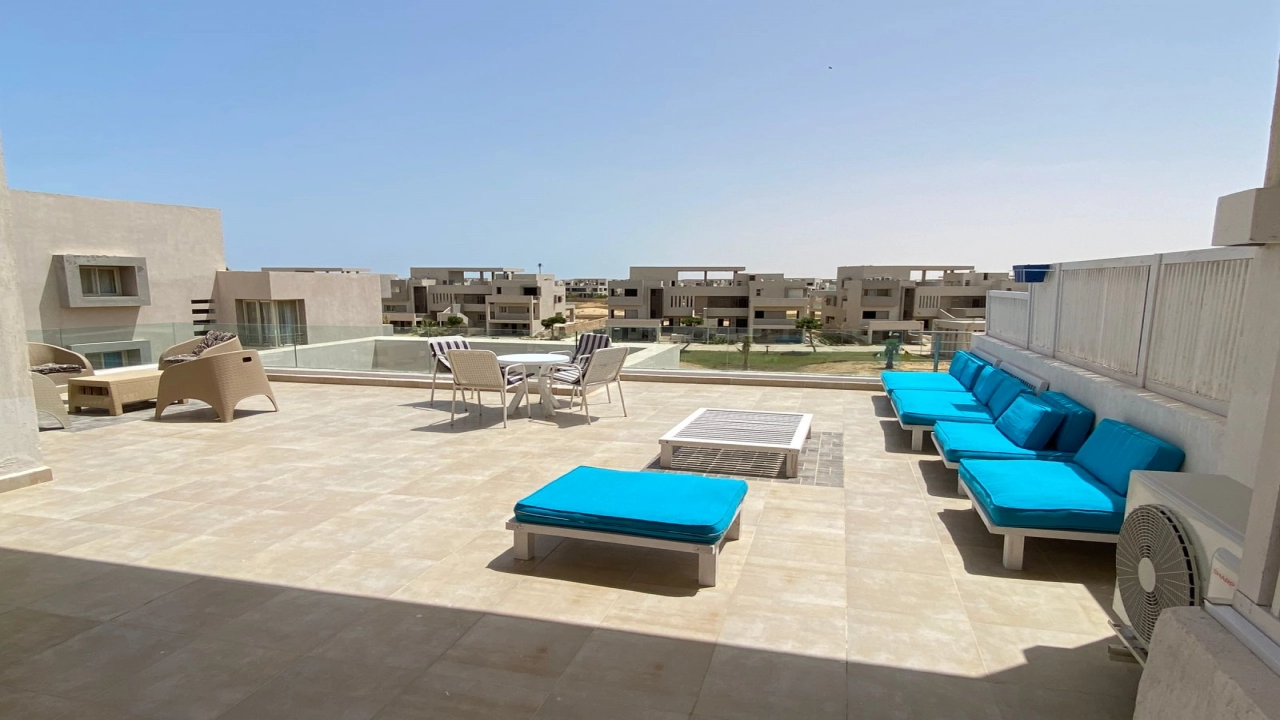 سنيور شاليه للايجار في هاسيندا باي 4 غرف