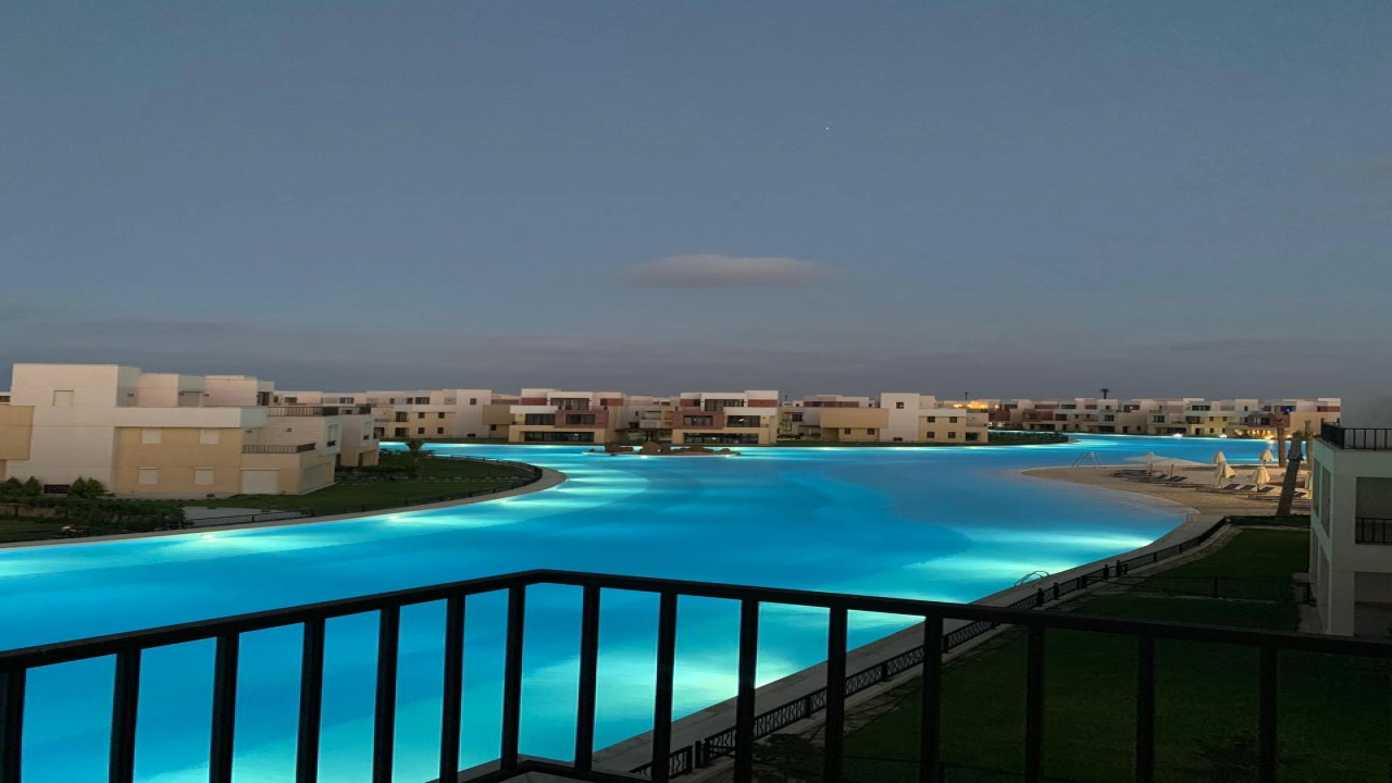 شاليه للايجار في مراسي بلانكا غرفتين