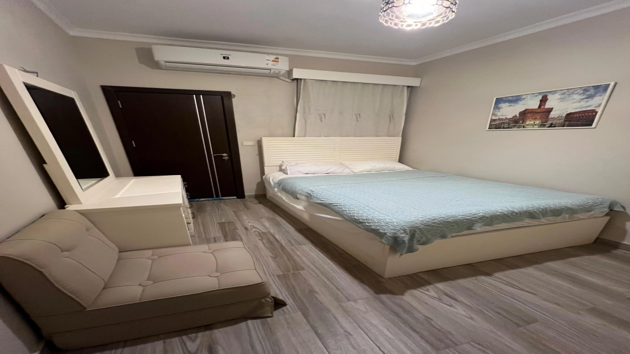 جنيور شاليه للبيع في هاسيندا باي ارضي 3غرف