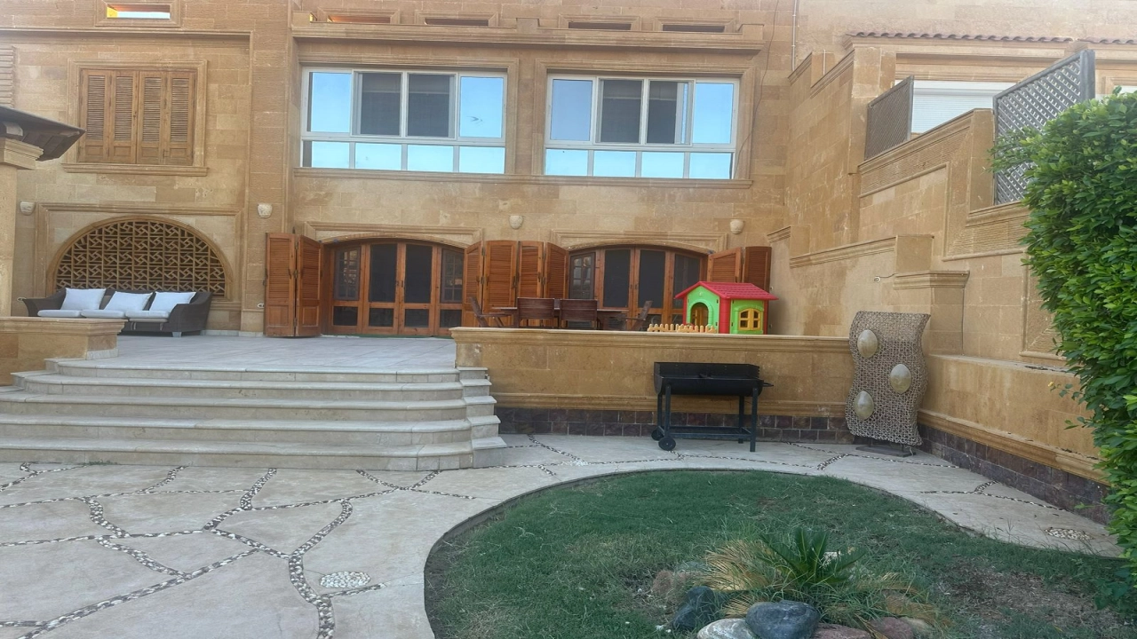 فيلا للبيع تاني صف من البحيره