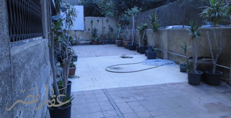 Building 16500 for sale M2 in Giza Dokki