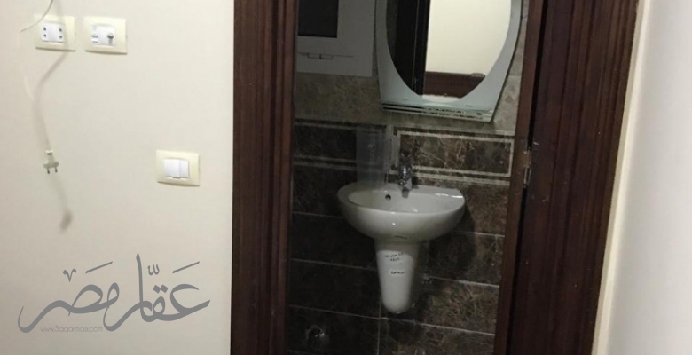 توين هاوس يطل على فيو حدائق واشجار بارقى مناطق التجمع الخامس