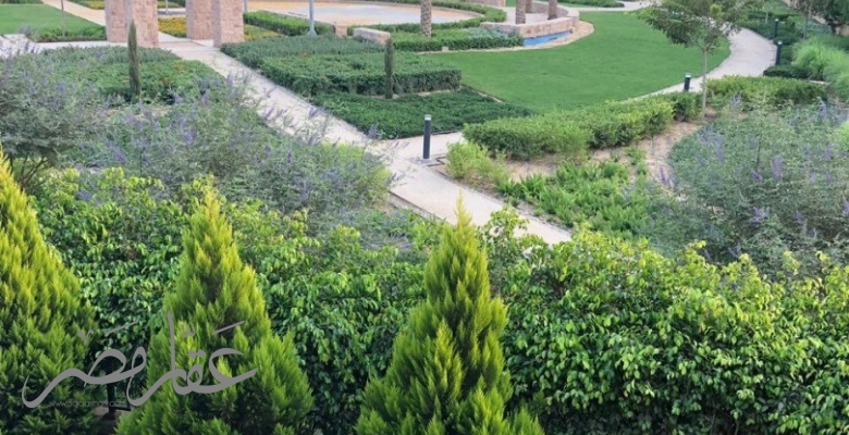 توين هاوس يطل على فيو حدائق واشجار بارقى مناطق التجمع الخامس