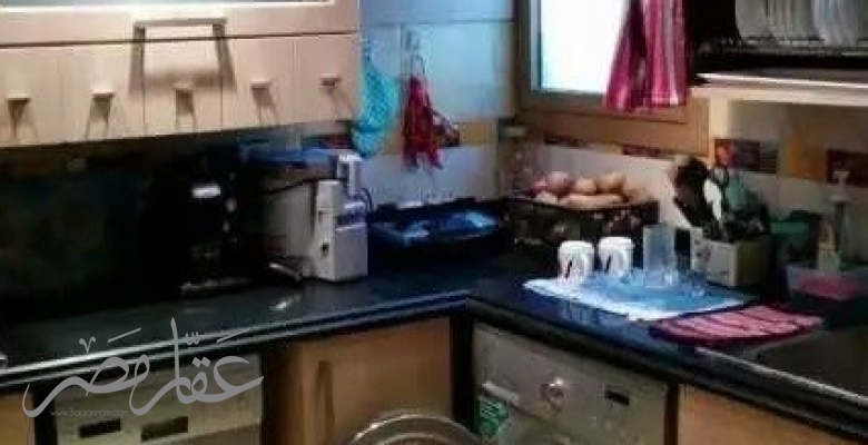 شقة لقطة بسعر لقطة 130م صافى للبيع بالقرب من السراج مول و النحاس