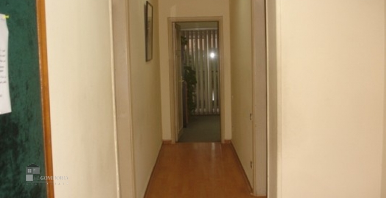 Unfurnished Apartment for rent 300.00 M2 in Giza, Agouza