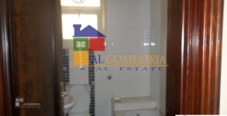 Unfurnished Apartment for rent 900.00 M2 in Cairo, Tagamoa El Khames