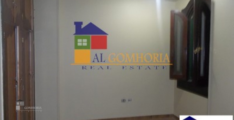 Unfurnished Apartment for rent 900.00 M2 in Cairo, Tagamoa El Khames