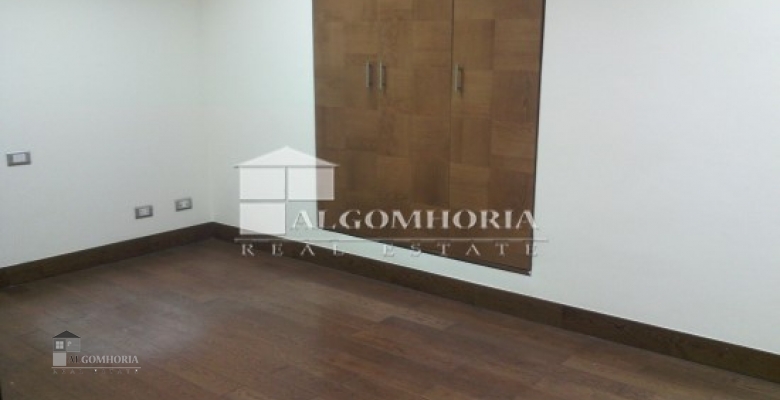 Unfurnished Office Space for rent 400.00 M2 in Cairo, Zamalek