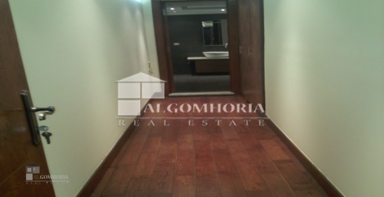 Unfurnished Office Space for rent 400.00 M2 in Cairo, Zamalek