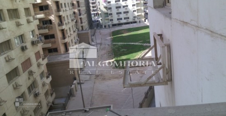 Unfurnished Office Space for rent 400.00 M2 in Cairo, Zamalek