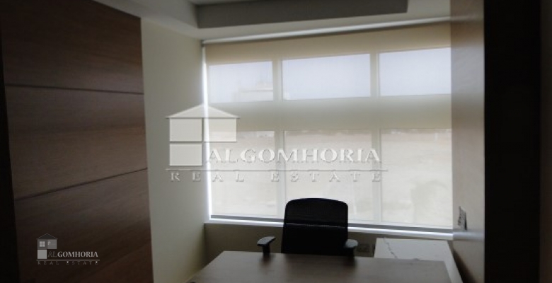 Commercial Space for rent 925.00 M2 in Cairo, Tagamoa El Khames