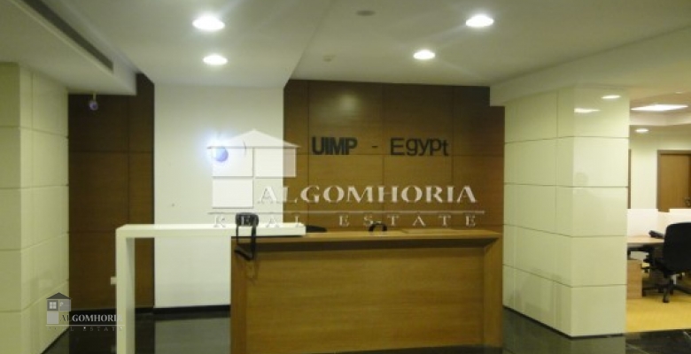 Commercial Space for rent 925.00 M2 in Cairo, Tagamoa El Khames
