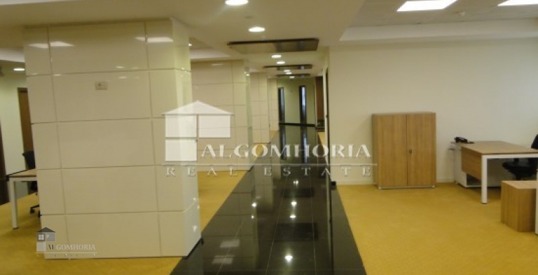 Commercial Space for rent 925.00 M2 in Cairo, Tagamoa El Khames