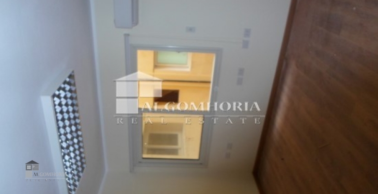 مكتب اداري بالمهندسين