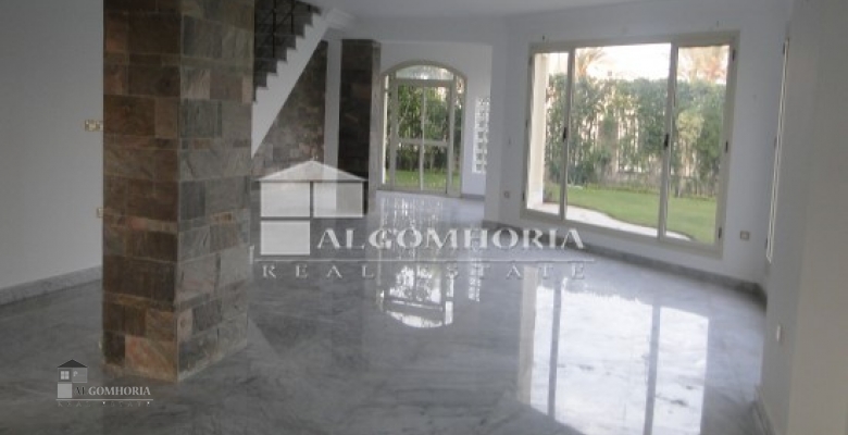 Villa 600.00 for sale M2 in Giza, 6th of october