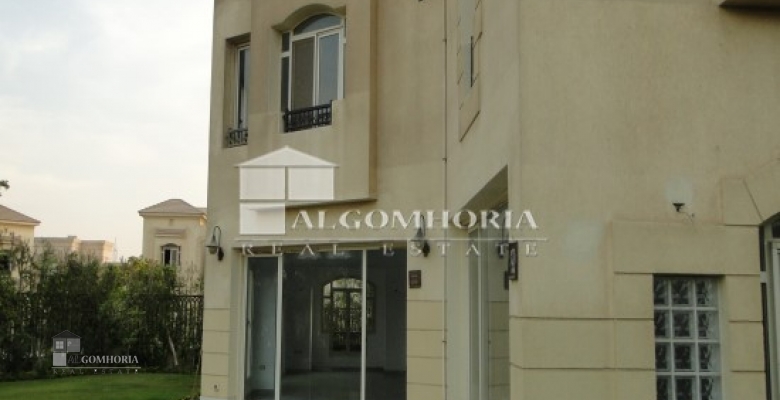 Villa 600.00 for sale M2 in Giza, 6th of october