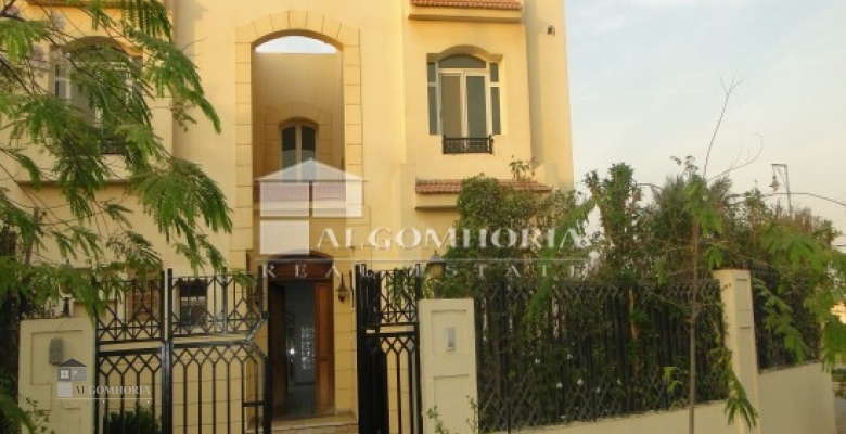 Villa 600.00 for sale M2 in Giza, 6th of october