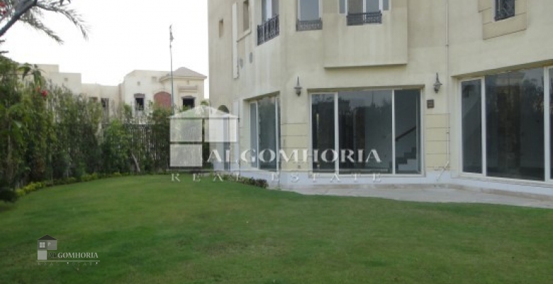 Villa 600.00 for sale M2 in Giza, 6th of october