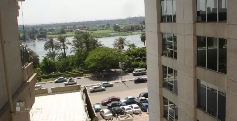 Unfurnished Apartment for rent 325.00 M2 in Cairo, Maadi