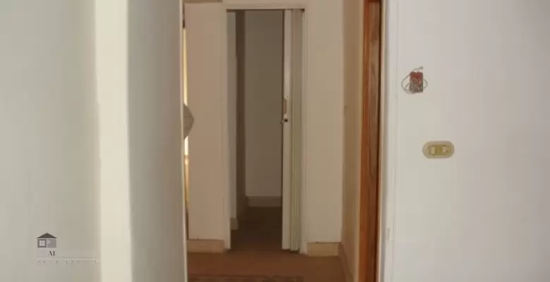 Unfurnished Apartment for rent 180.00 M2 in Giza, Mohandeseen