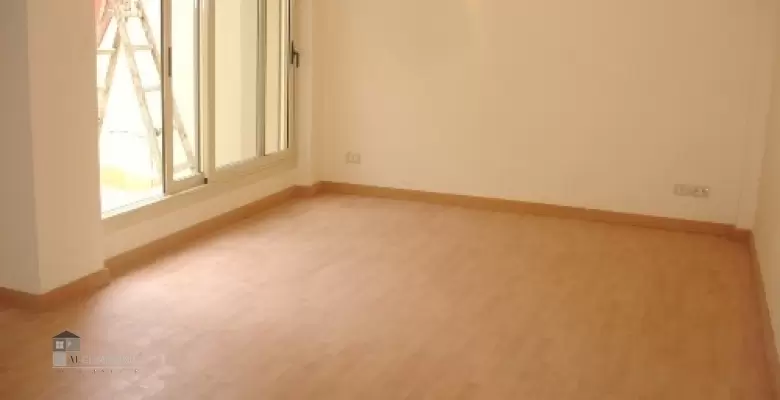 Unfurnished Ground Floor for rent 220.00 M2 in Cairo, Maadi