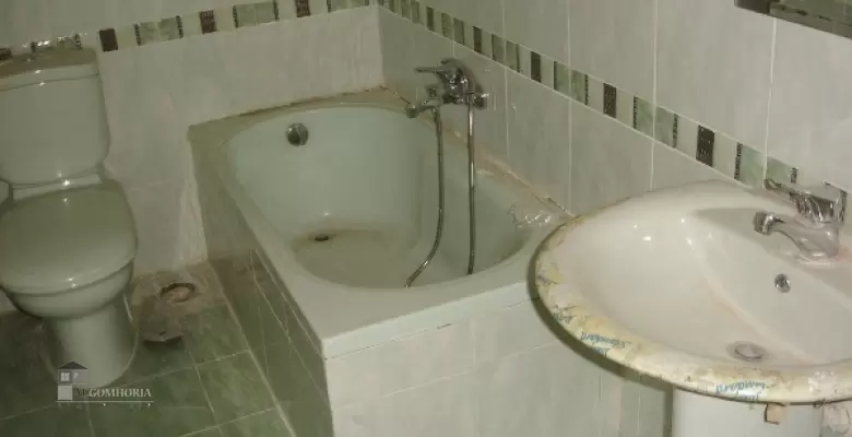 Unfurnished Apartment for rent 340.00 M2 in Cairo, Maadi