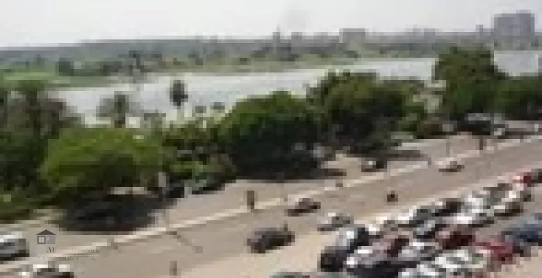 Unfurnished Apartment for rent 340.00 M2 in Cairo, Maadi