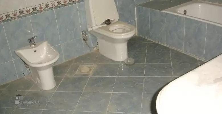 Unfurnished Apartment for rent 340.00 M2 in Cairo, Maadi