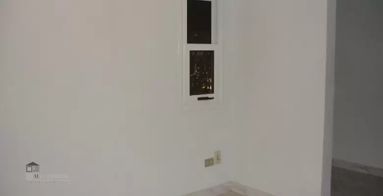 Unfurnished Office Space for rent 110.00 M2 in Cairo, Maadi