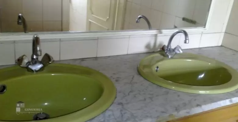 Unfurnished Office Space for rent 300.00 M2 in Cairo, Zamalek