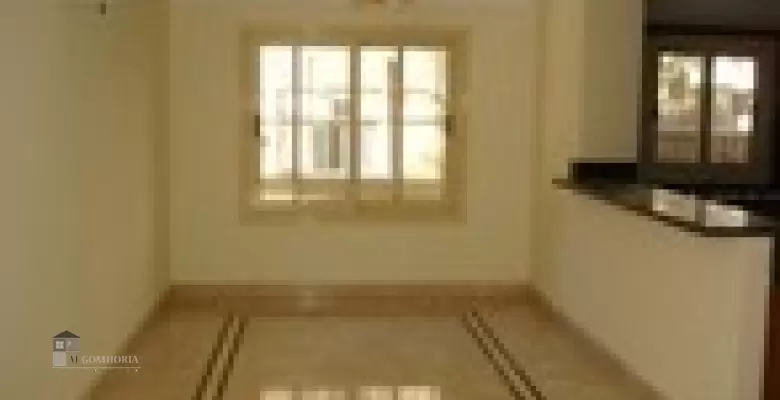 Unfurnished Apartment for rent 320.00 M2 in Cairo, Maadi