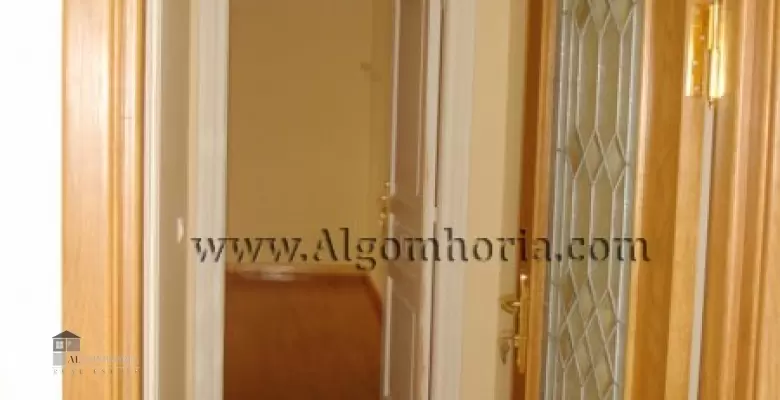 Unfurnished Apartment for rent 320.00 M2 in Cairo, Maadi