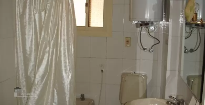 Unfurnished Apartment for rent 270.00 M2 in Cairo, Maadi