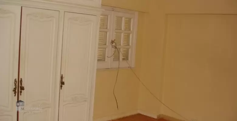 Unfurnished Apartment for rent 160.00 M2 in Giza, Mohandeseen