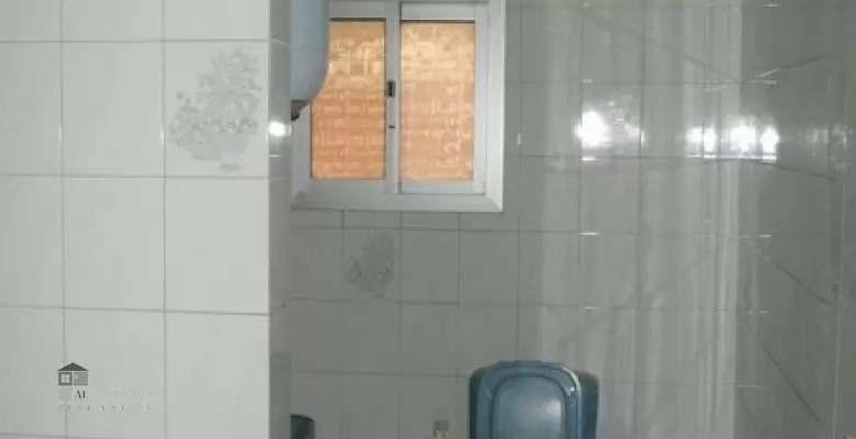 Unfurnished Apartment for rent 160.00 M2 in Giza, Mohandeseen