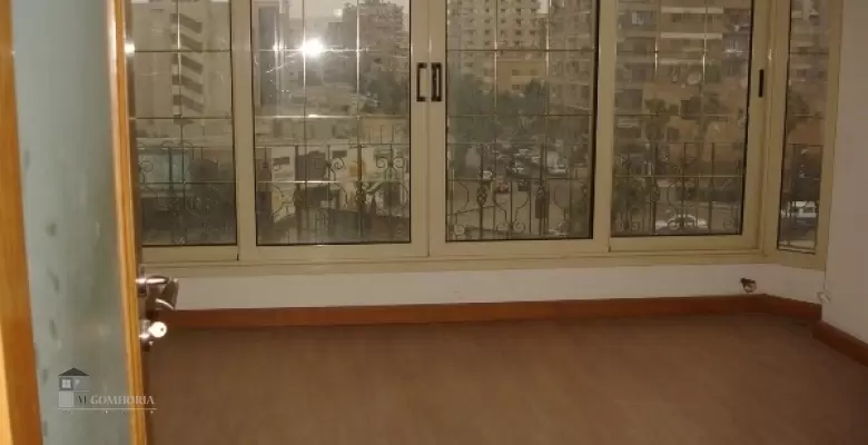 Unfurnished Apartment for rent 300.00 M2 in Cairo, Maadi