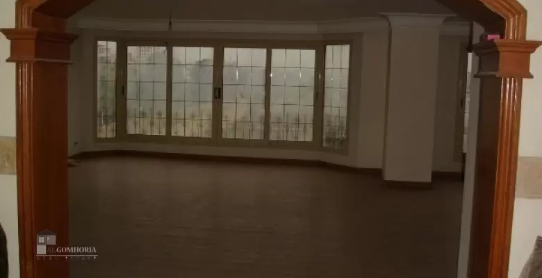 Unfurnished Apartment for rent 300.00 M2 in Cairo, Maadi