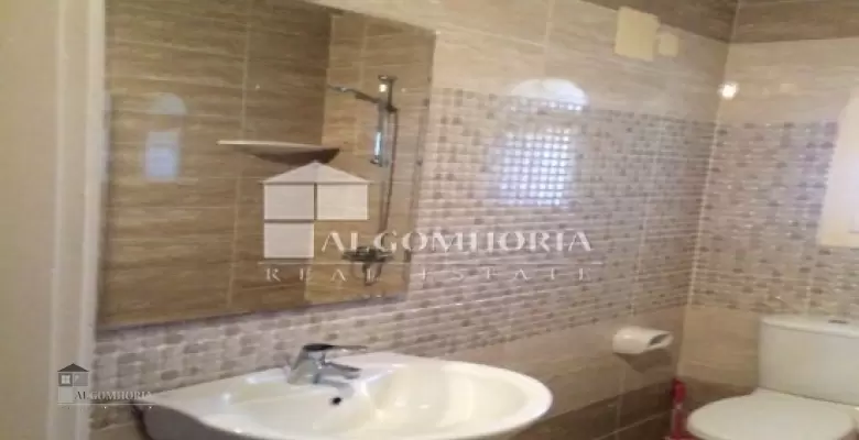 فيــــلا للايجـــار مارينا بوابة 4 منطقة 15