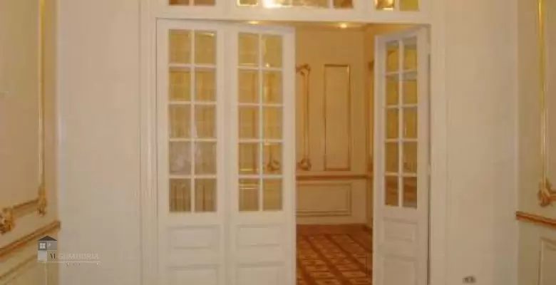 Unfurnished Apartment for rent 310.00 M2 in Cairo, Heliopolis