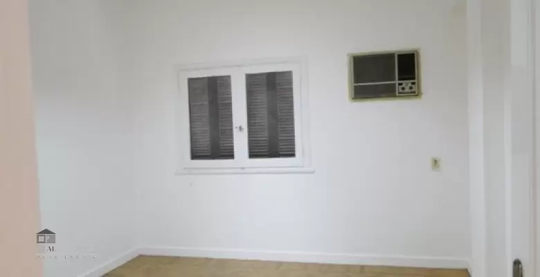 Unfurnished Apartment for rent 350.00 M2 in Giza, Mohandeseen