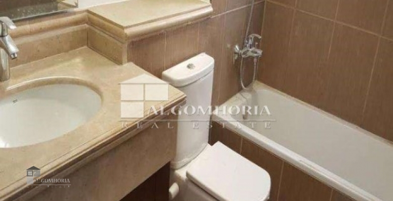 Unfurnished Apartment for rent 210.00 M2 in Cairo, El-Mokatam