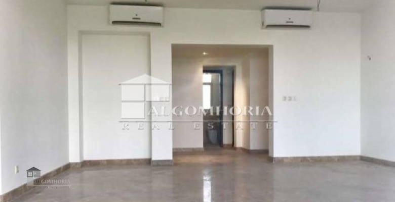 Unfurnished Apartment for rent 210.00 M2 in Cairo, El-Mokatam
