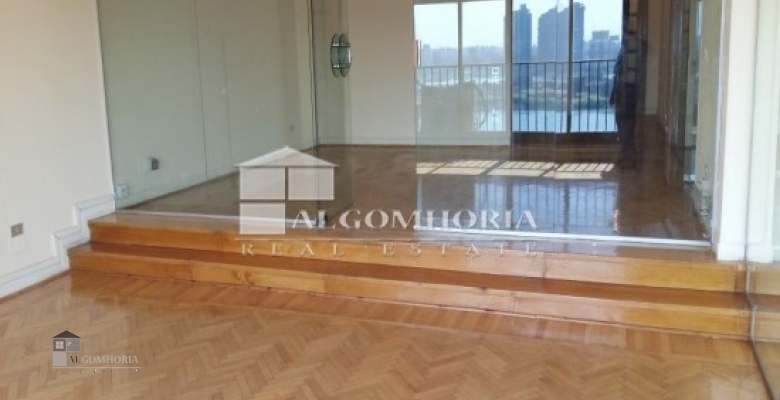 Unfurnished Apartment for rent 305.00 M2 in Cairo, Maadi