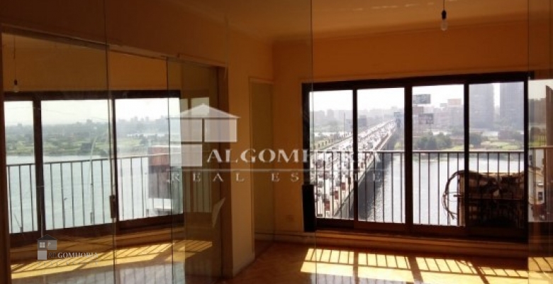 Unfurnished Apartment for rent 305.00 M2 in Cairo, Maadi
