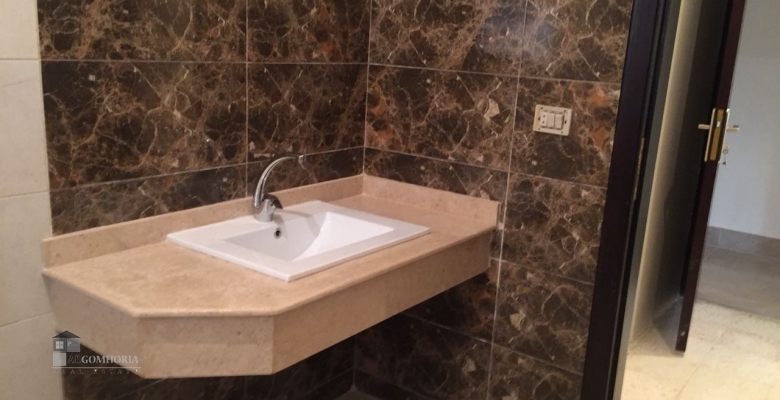 شقة للايجار باكتوبر