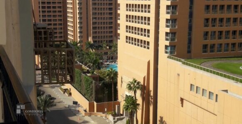 شقة بموقع متميز بمدينة نصر