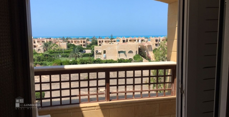 شاليه للبيع بموقع متميز بمارينا