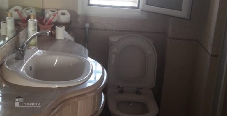 شاليه للبيع بموقع متميز بمارينا