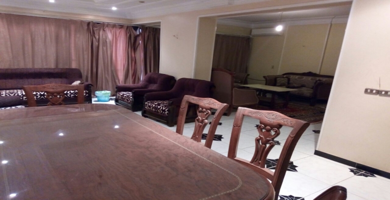 شقة للبيع بالدقي - (امين الرافعي) - ميدان المساحة