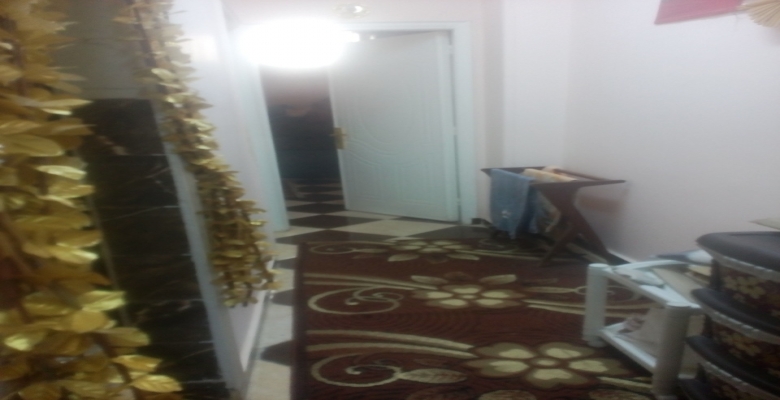 شقه للبيع بموقع متميز في حلوان